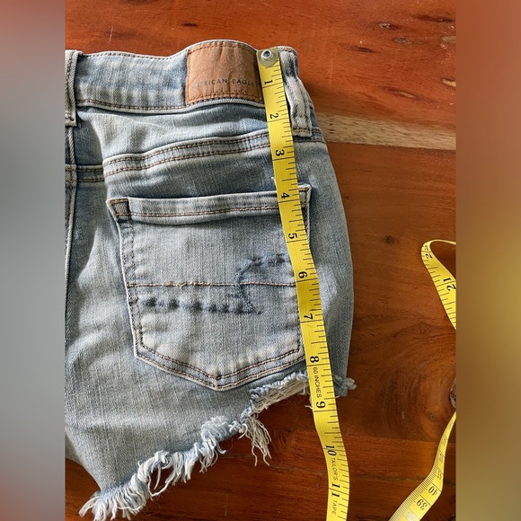 American Eagle shorts with lace pockets - Picture 3 of 7